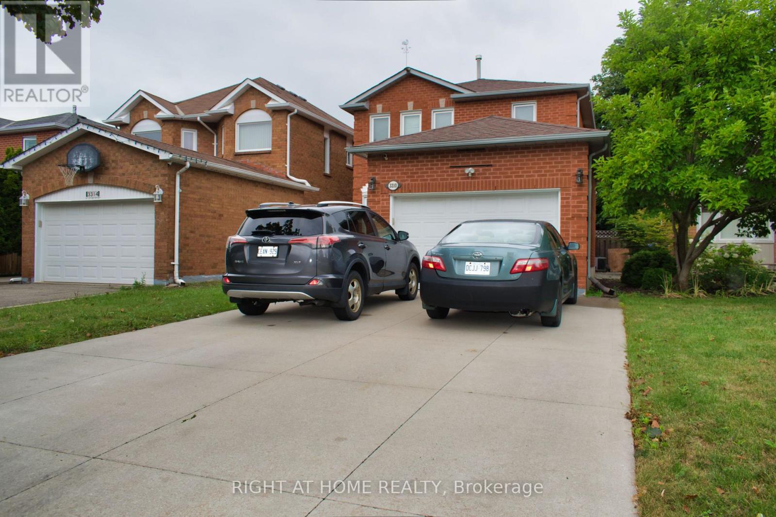 Property image for 3310 GREENBELT CRESCENT|Mississauga (Lisgar), Ontario L5N5X1