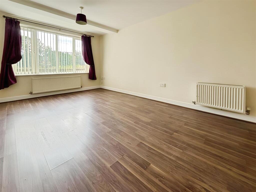 Additional image 6 of Berkeley Close, Eccleshill, BD2 3DR