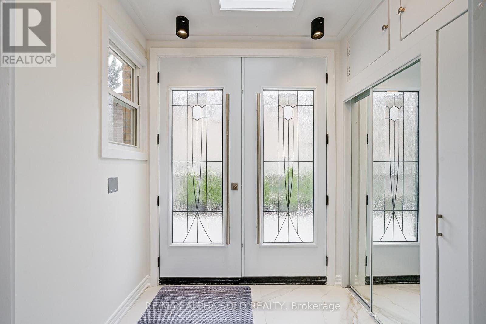 Property image for 16 ARROWFLIGHT DRIVE|Markham (Bullock), Ontario L3P1S1