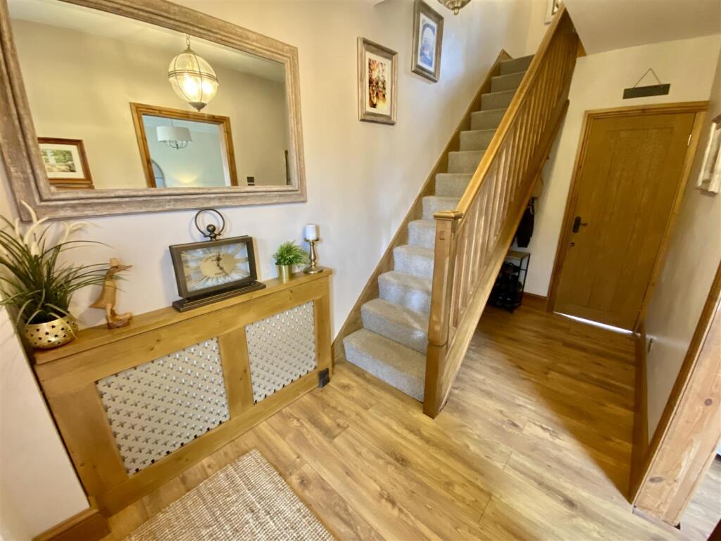 Additional image 5 of Moor Lane, Gomersal