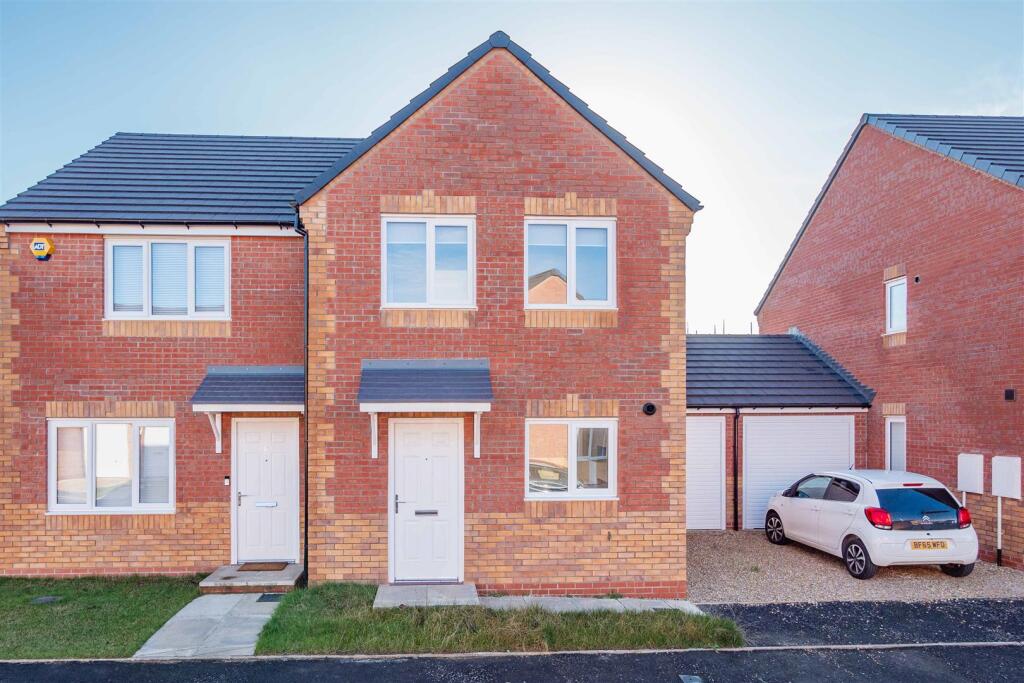 Additional image 2 of Calverley View, Bradford, BD2