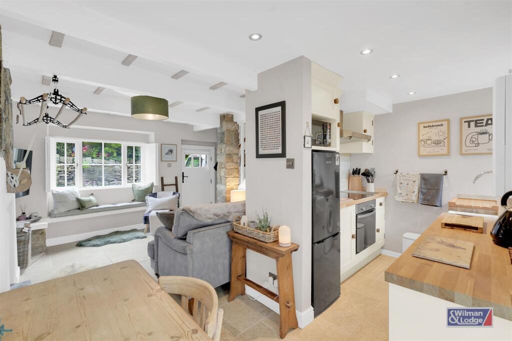 Additional image 8 of Middleton, Cowling