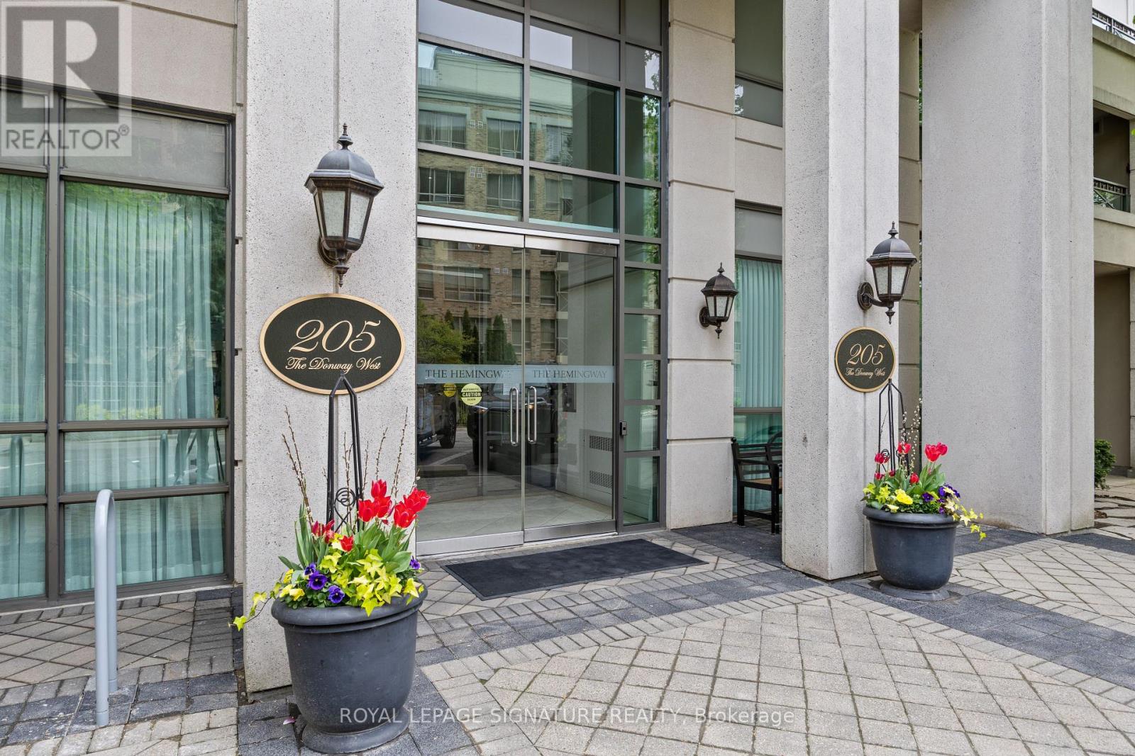 402 - 205 THE DONWAY W|Toronto (Banbury-Don Mills), Ontario M3B3S5