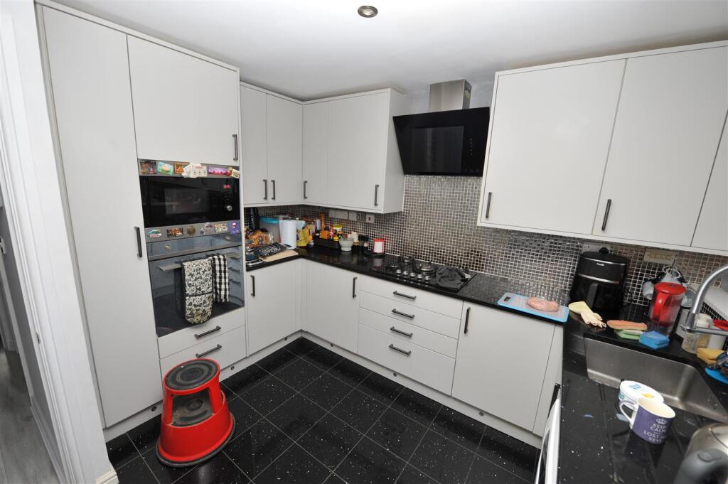 Additional image 10 of Skellow Drive, Tong, Bradford
