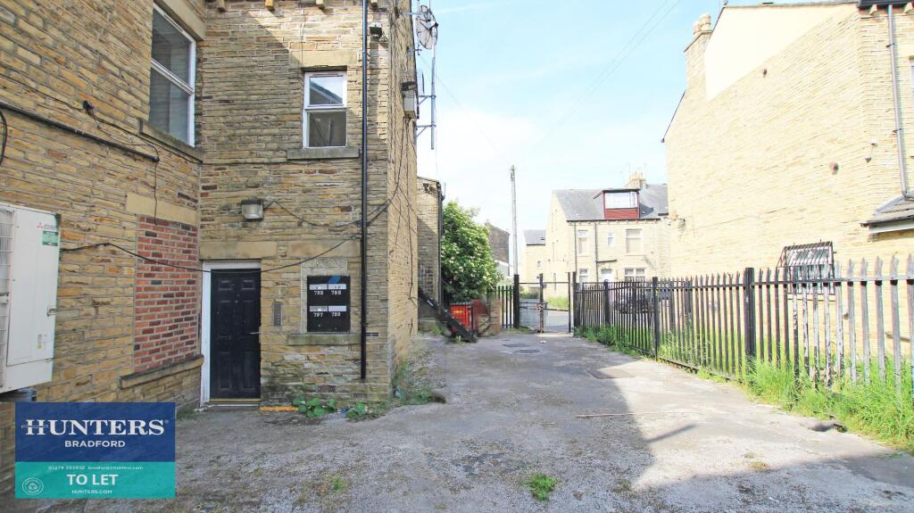 Additional image 18 of Leeds Road, Bradford, BD3