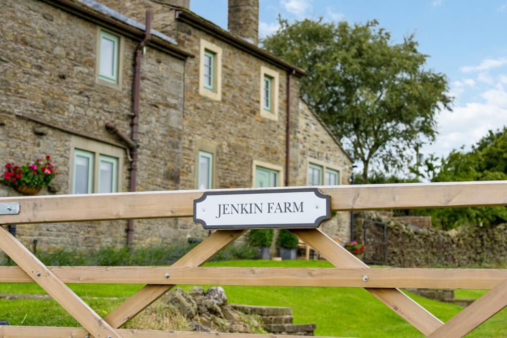 Additional image 38 of Green Lane, Silsden, BD20