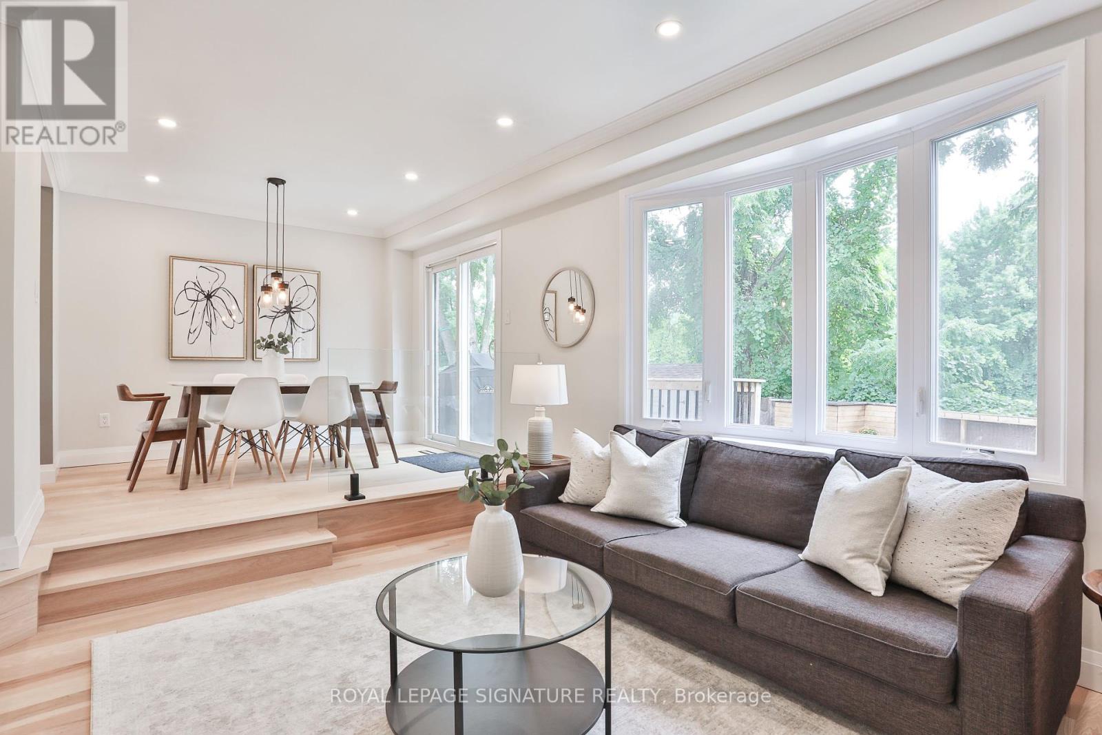 Property image for 1880 CARRERA COURT|Mississauga (Clarkson), Ontario L5J4R5