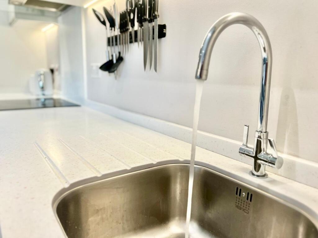 Additional image 6 of Waterside View, Harrogate Road, Bradford, West Yorkshire, BD10