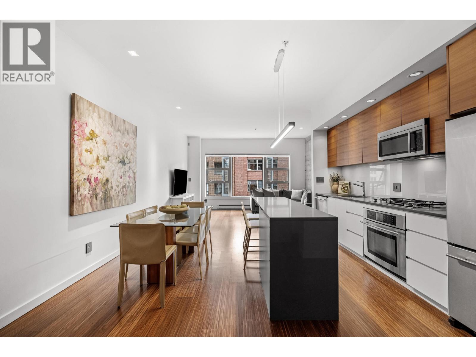 405 1228 HOMER STREET|Vancouver, British Columbia V6B2Y5