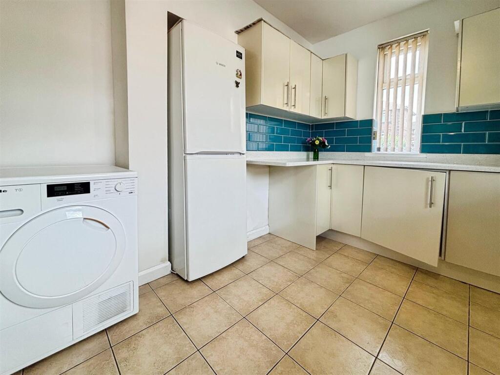 Additional image 7 of Maple Avenue, Bradford, BD3 7AR