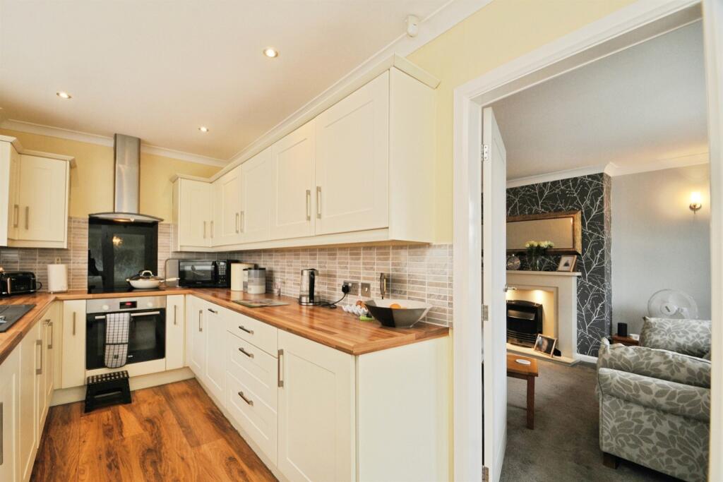 Additional image 4 of Elmfield, Baildon, Shipley