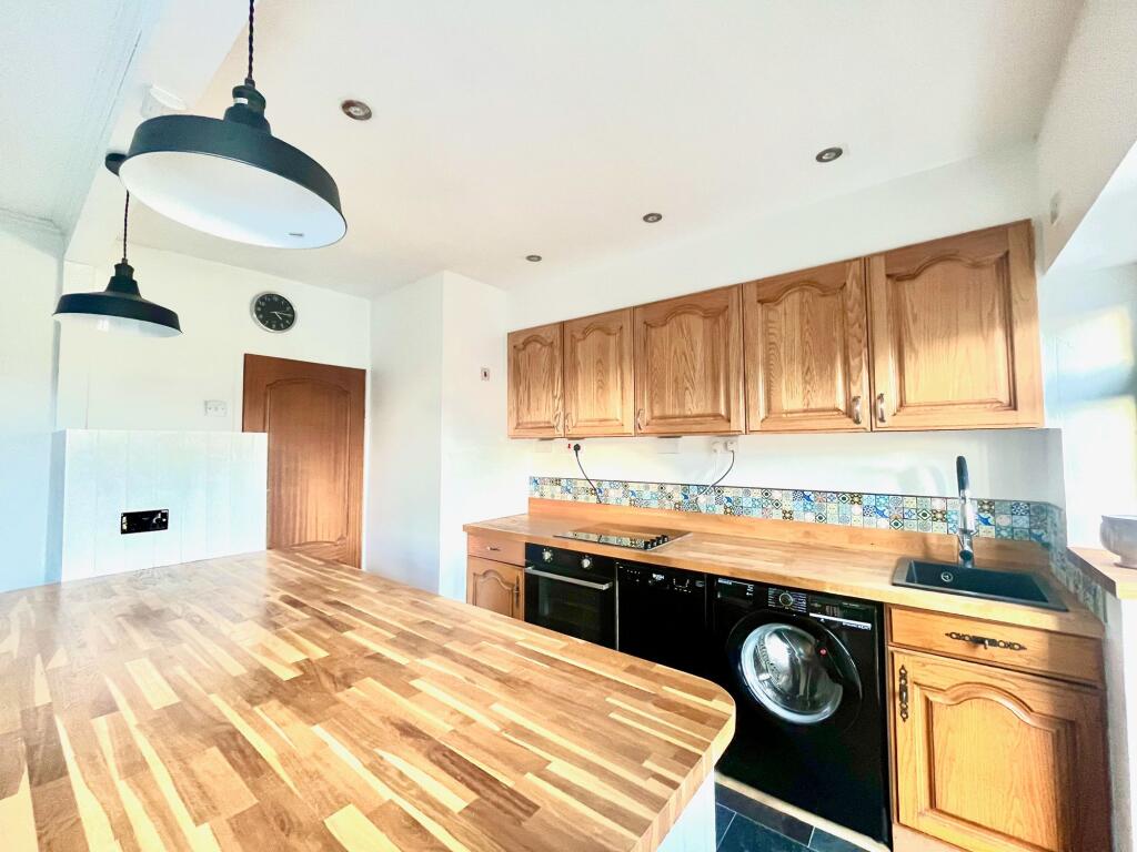 Additional image 12 of Tyersal Road, Bradford, BD4