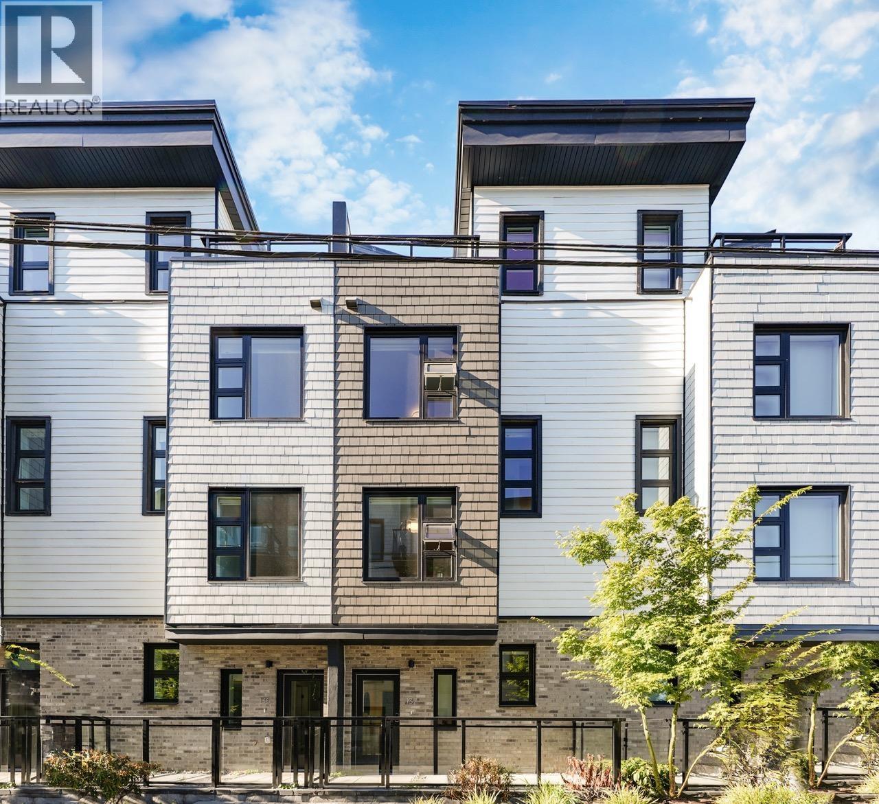 137 535 E 2ND STREET|North Vancouver, British Columbia V7L1E1