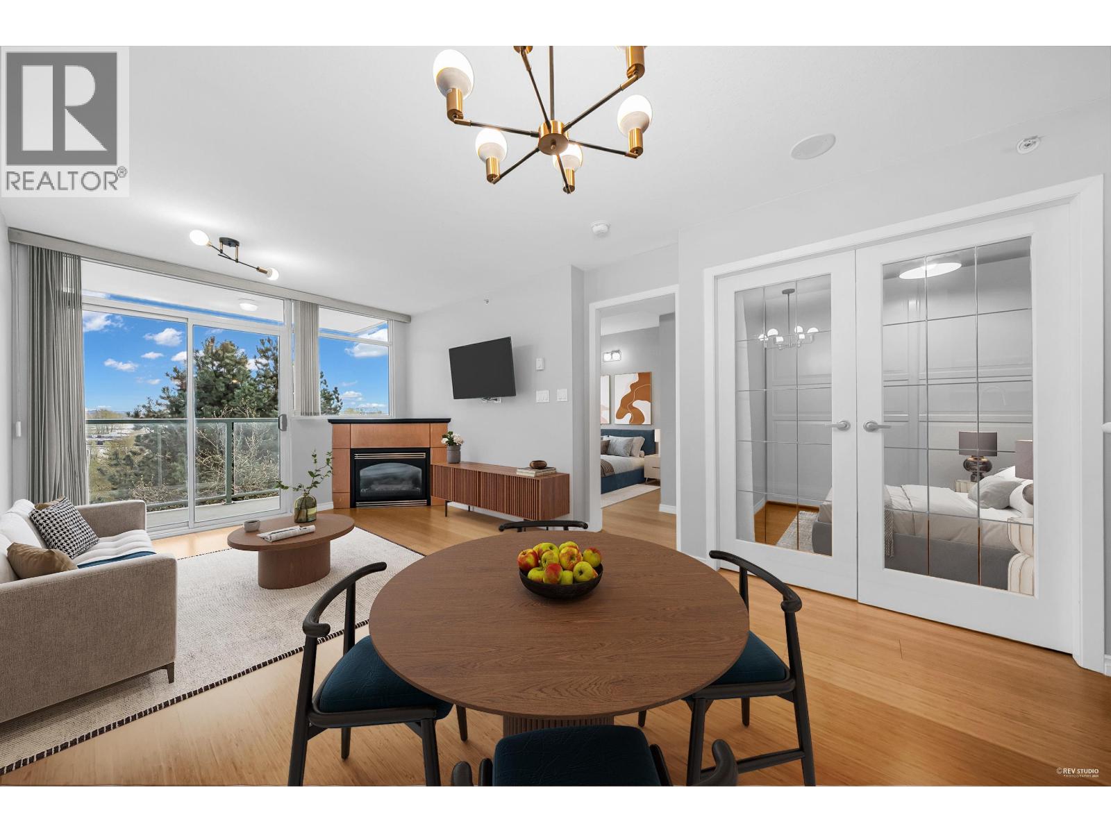 602 2733 CHANDLERY PLACE|Vancouver, British Columbia V5S4V3