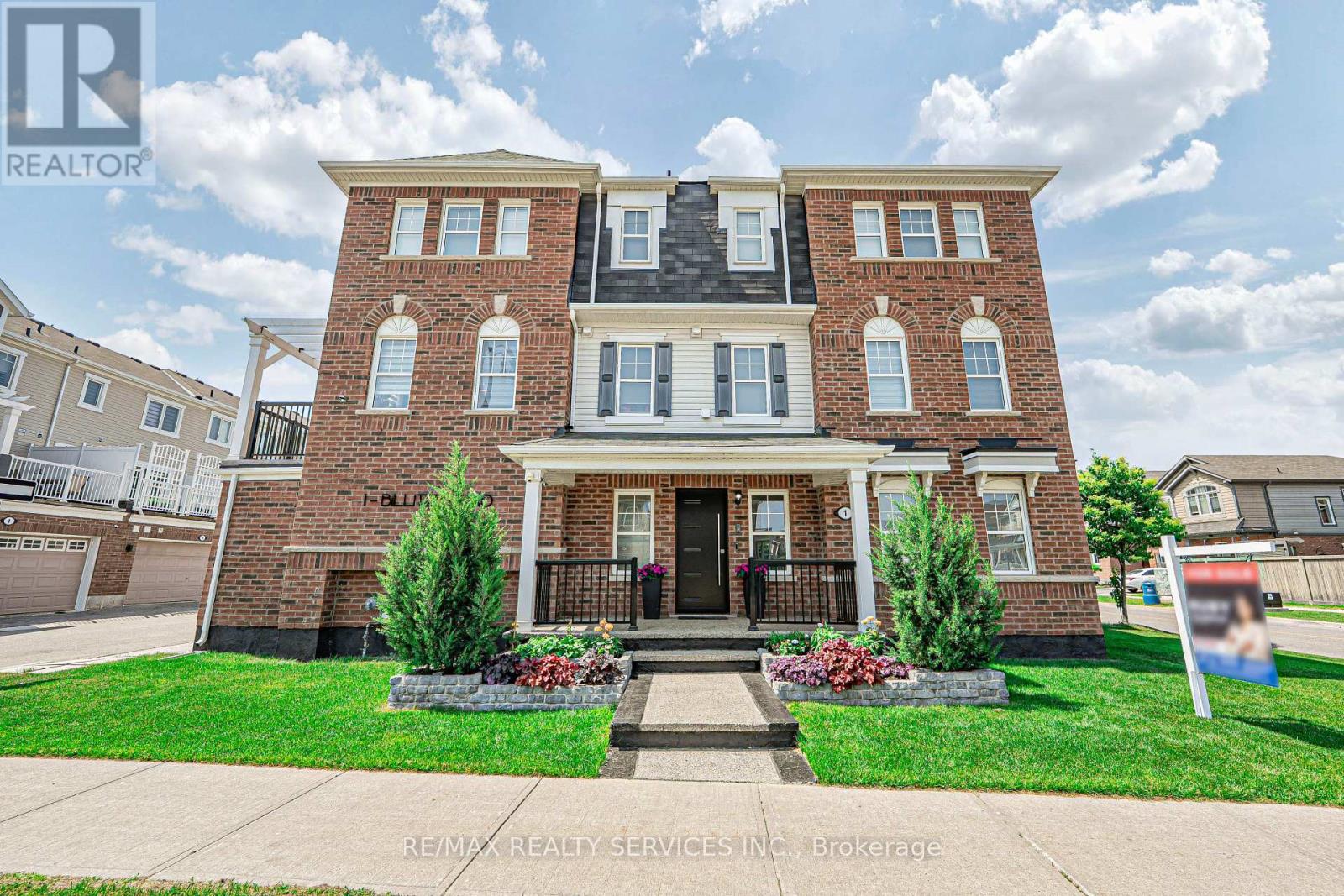 1 BILLITER ROAD|Brampton (Northwest Brampton), Ontario L7A4G8