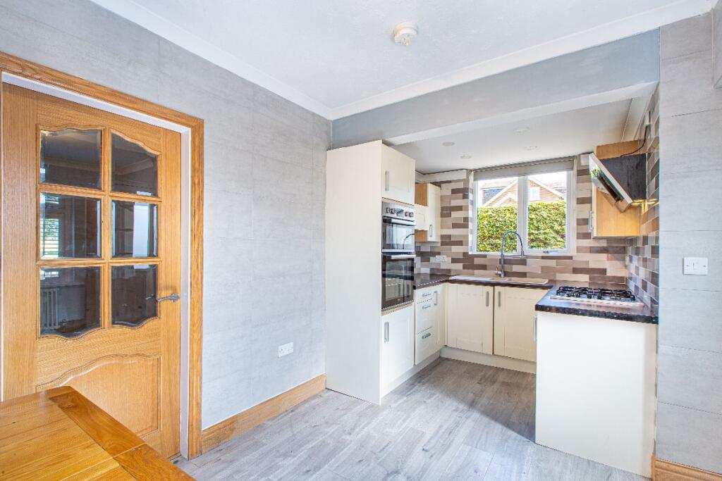 Additional image 4 of Moorside Road, Drighlington