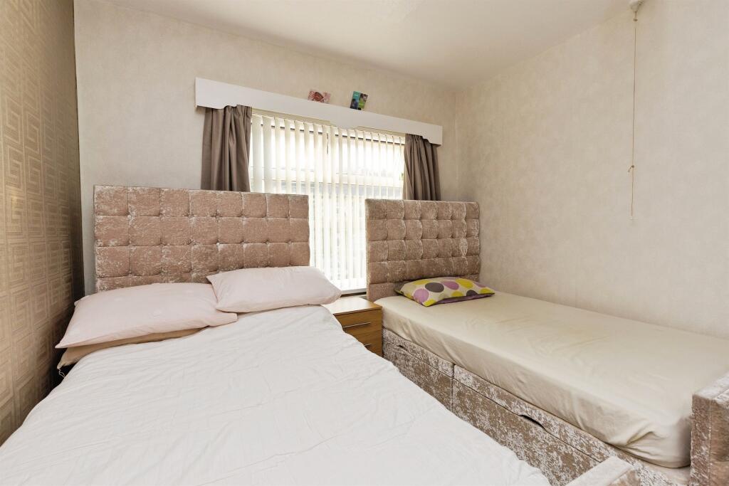 Additional image 10 of Sixth Avenue, Bradford