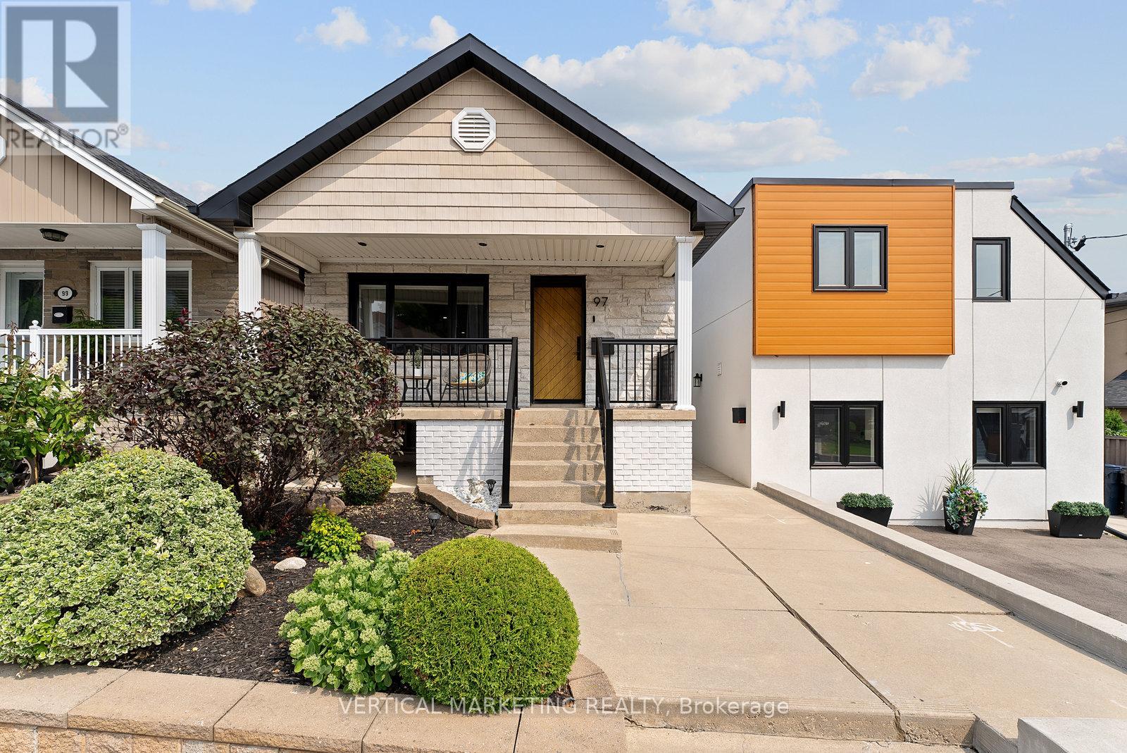 Property image for 97 ENNERDALE ROAD W|Toronto (Caledonia-Fairbank), Ontario M6E4C7