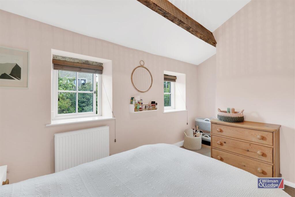 Additional image 10 of Middleton, Cowling