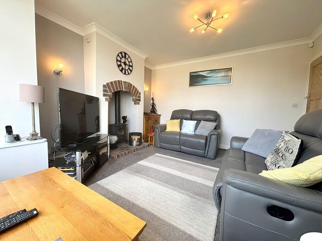 Additional image 33 of Fieldway, Clayton, Bradford