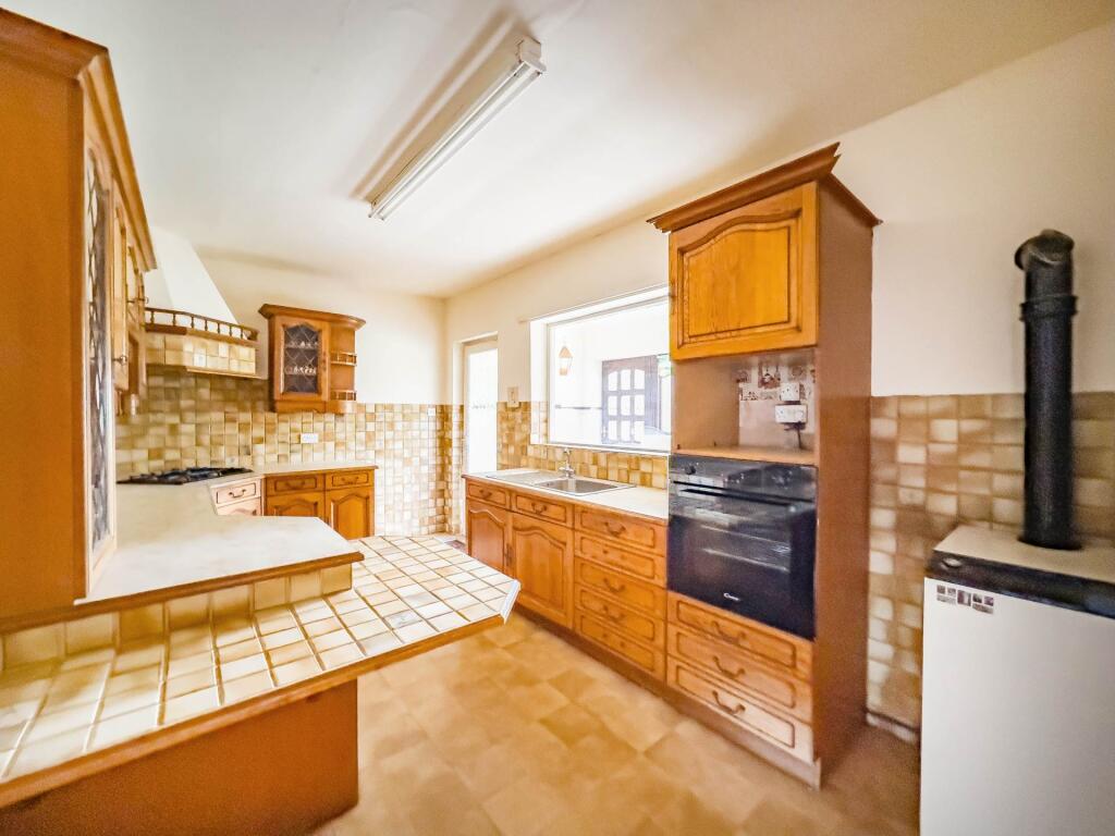 Additional image 5 of South Way, Bradford