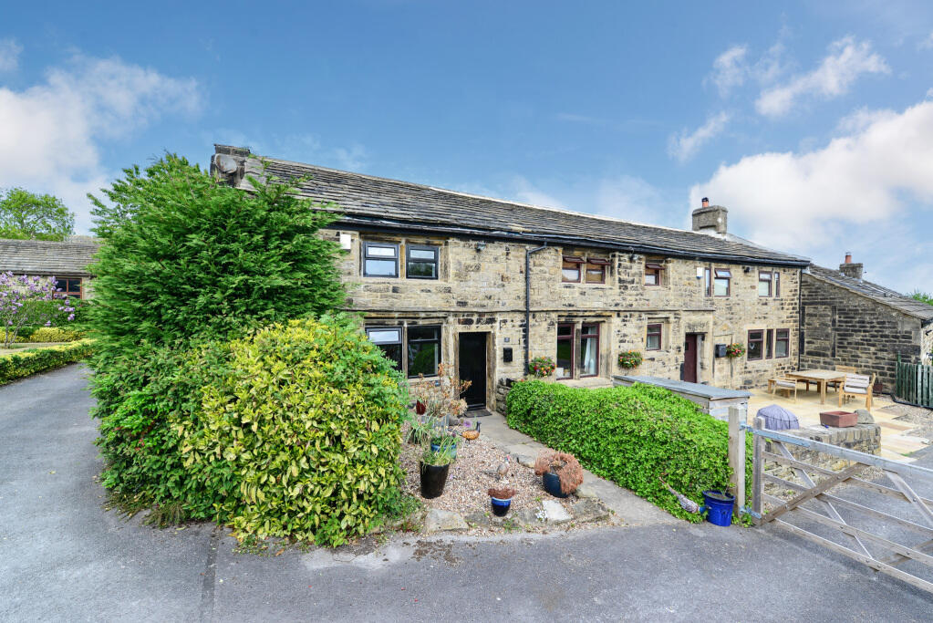 Additional image 2 of Hunters Green, Cullingworth, Bradford, West Yorkshire, BD13