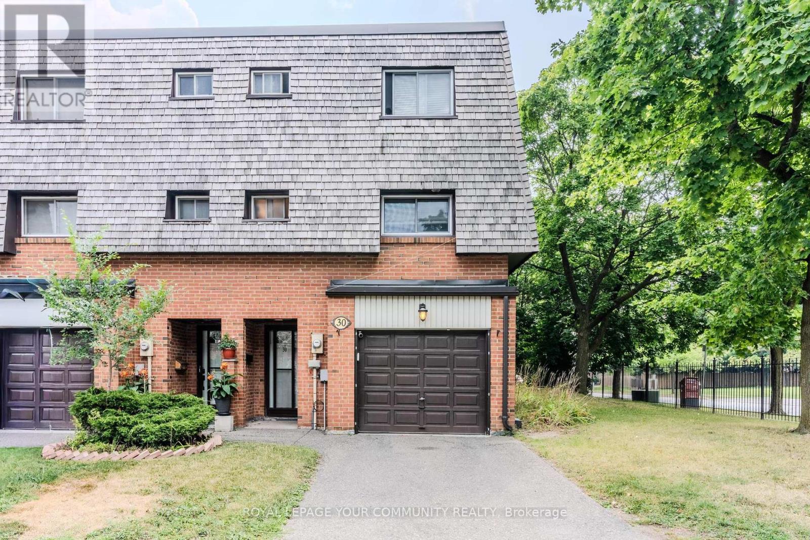 Property image for 34 - 30 BRIAR PATH|Brampton (Avondale), Ontario L6T2A3