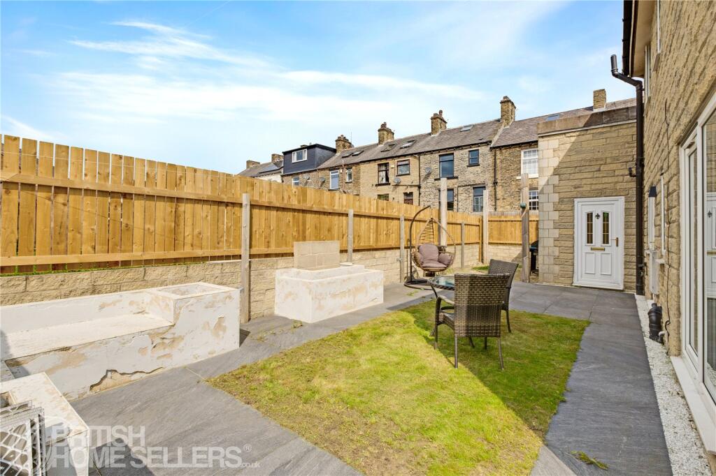 Additional image 13 of Wroe Place, Wyke, Bradford, West Yorkshire, BD12