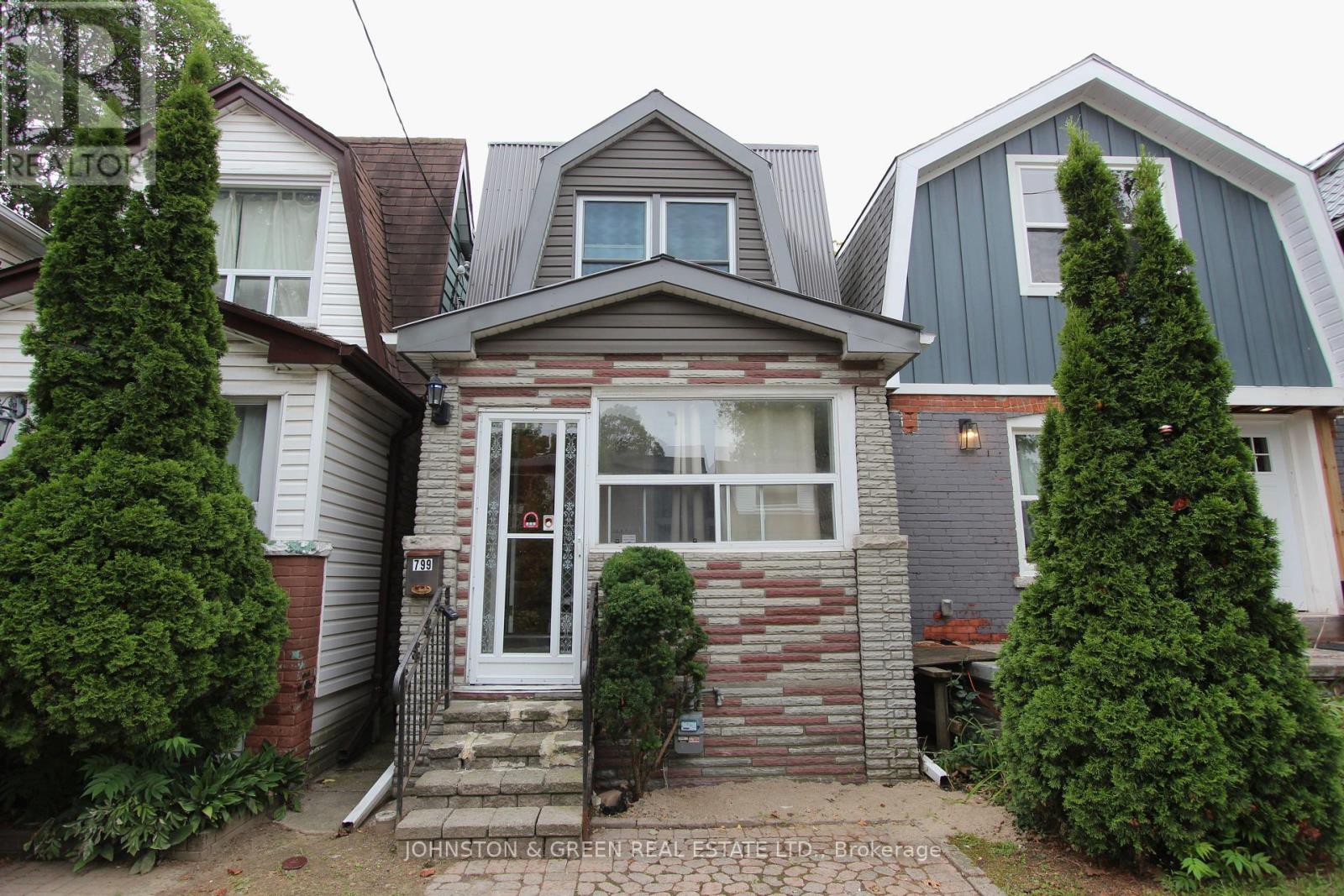 Property image for 799 SAMMON AVENUE|Toronto (East York), Ontario M4C2E7