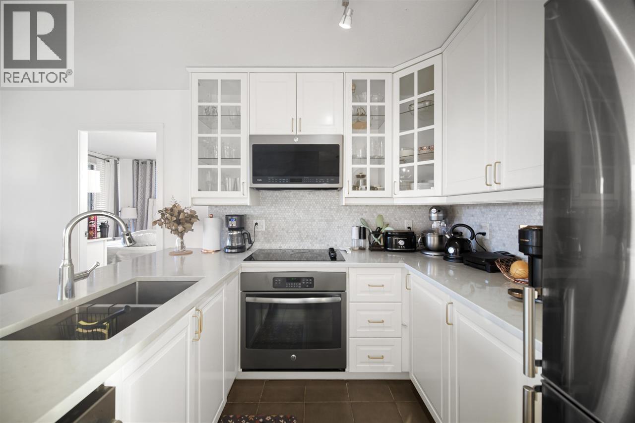 Property image for 702 4118 DAWSON STREET|Burnaby, British Columbia V5C0A3