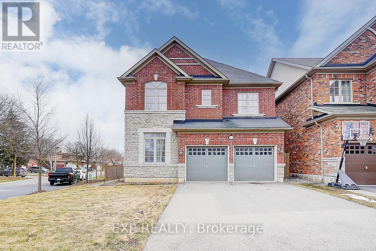 Property image for 116 DUNLOP STREET|Richmond Hill (Crosby), Ontario L4C0X1