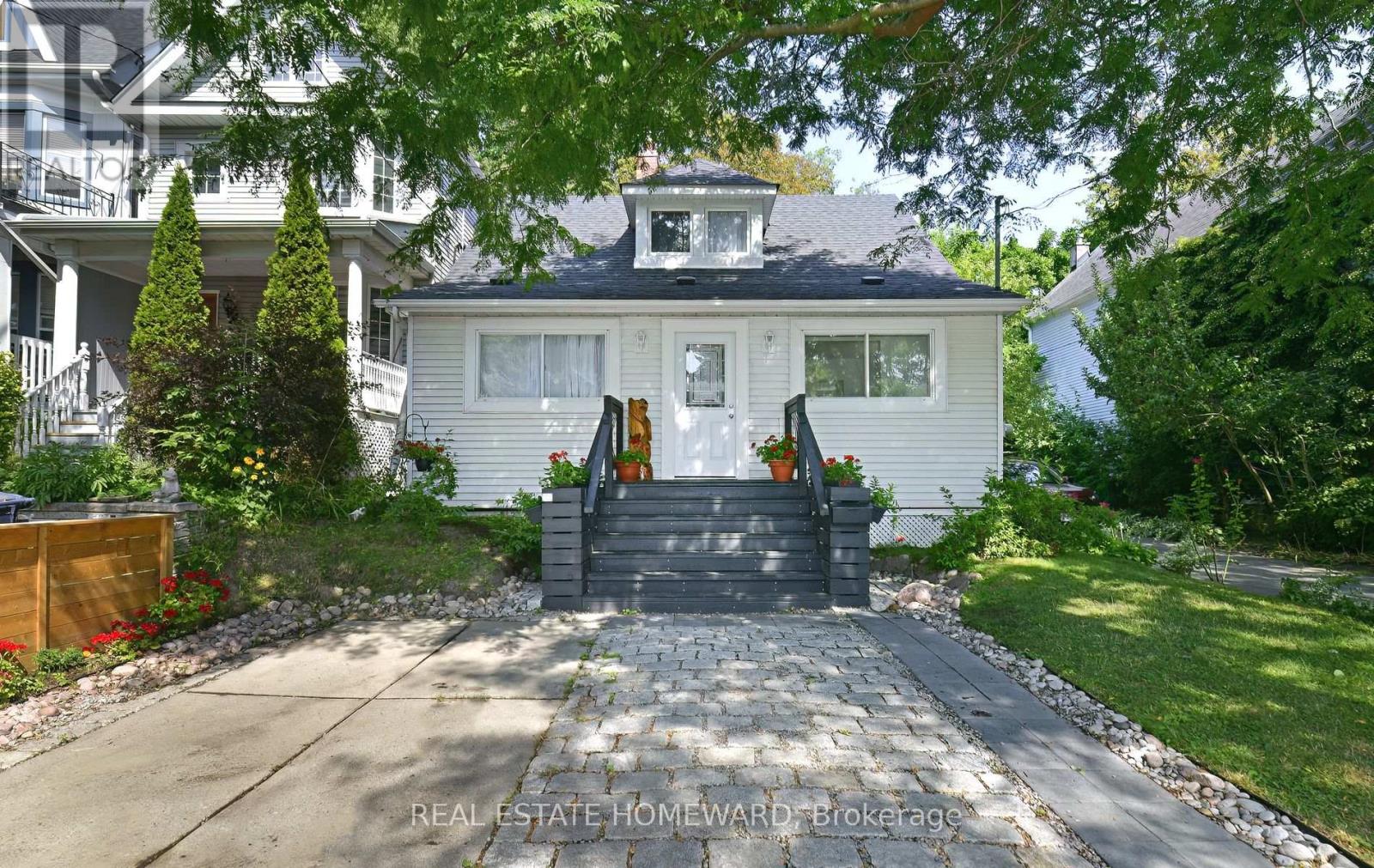 Property image for 11 ELMER AVENUE|Toronto (The Beaches), Ontario M4L3R6