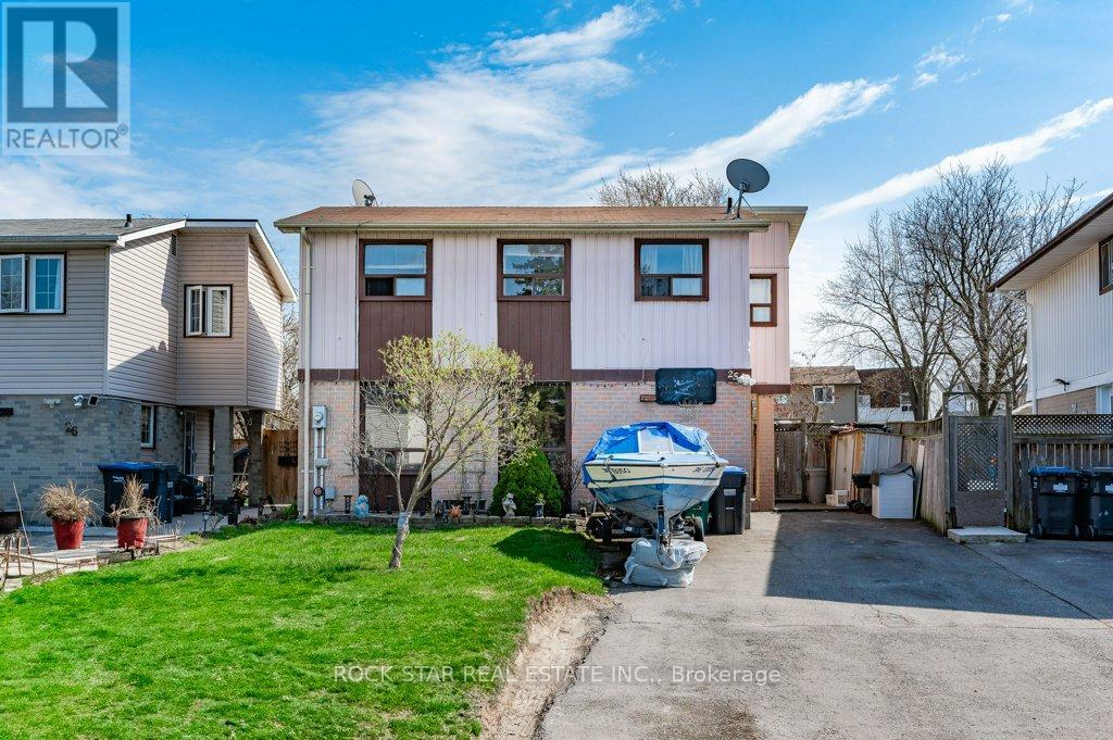 Property image for 25 HANNIBAL SQUARE|Brampton (Central Park), Ontario L6S1Y5