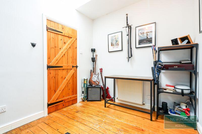 Additional image 19 of 116 Main Street, Wilsden, Bradford, BD15 0AB