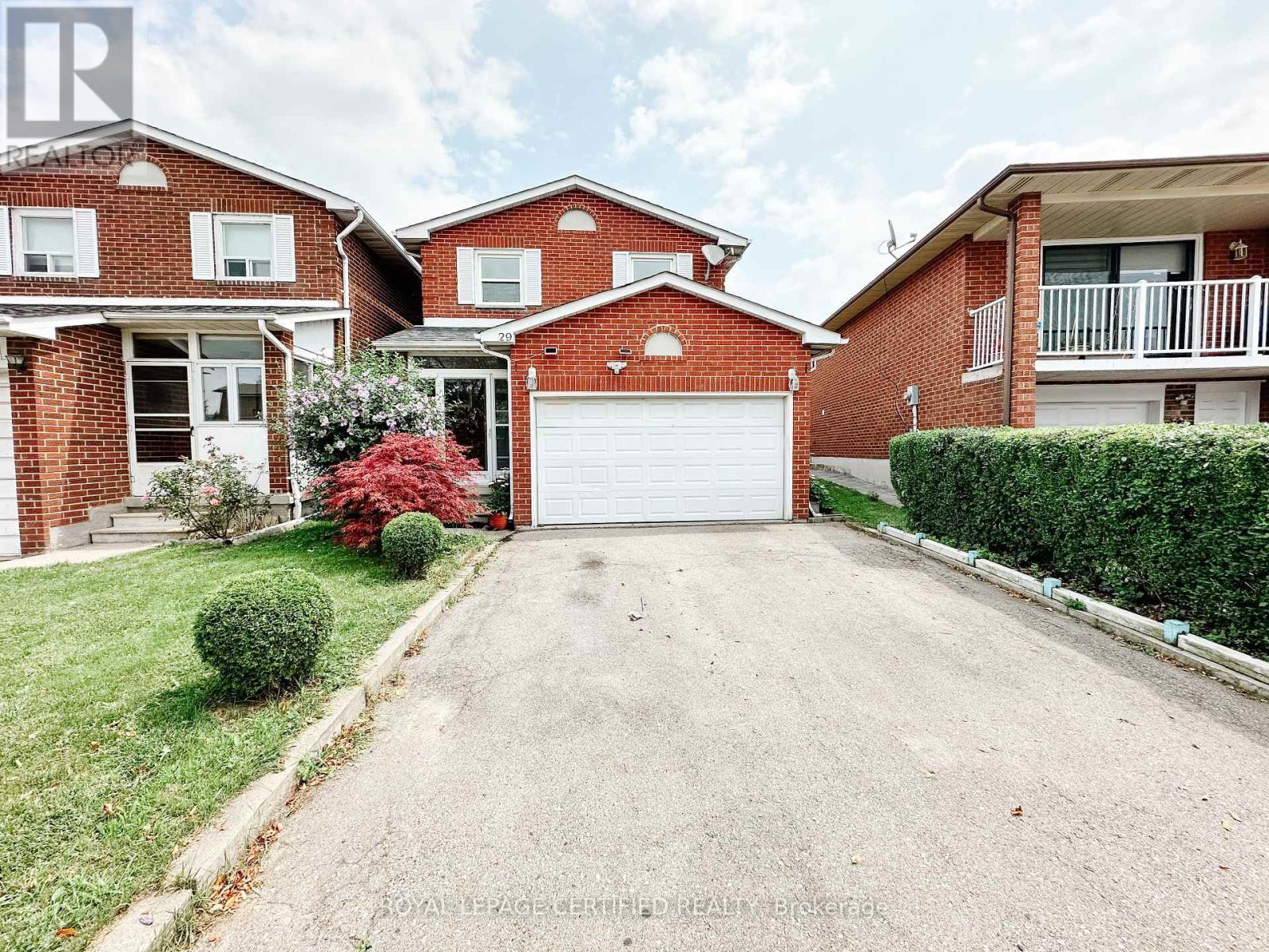 Property image for 29 COG HILL DRIVE|Vaughan (Glen Shields), Ontario L4K1M6