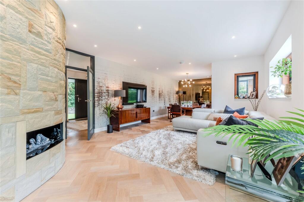 Additional image 5 of Castle Hill Road, Gomersal, Cleckheaton, West Yorkshire