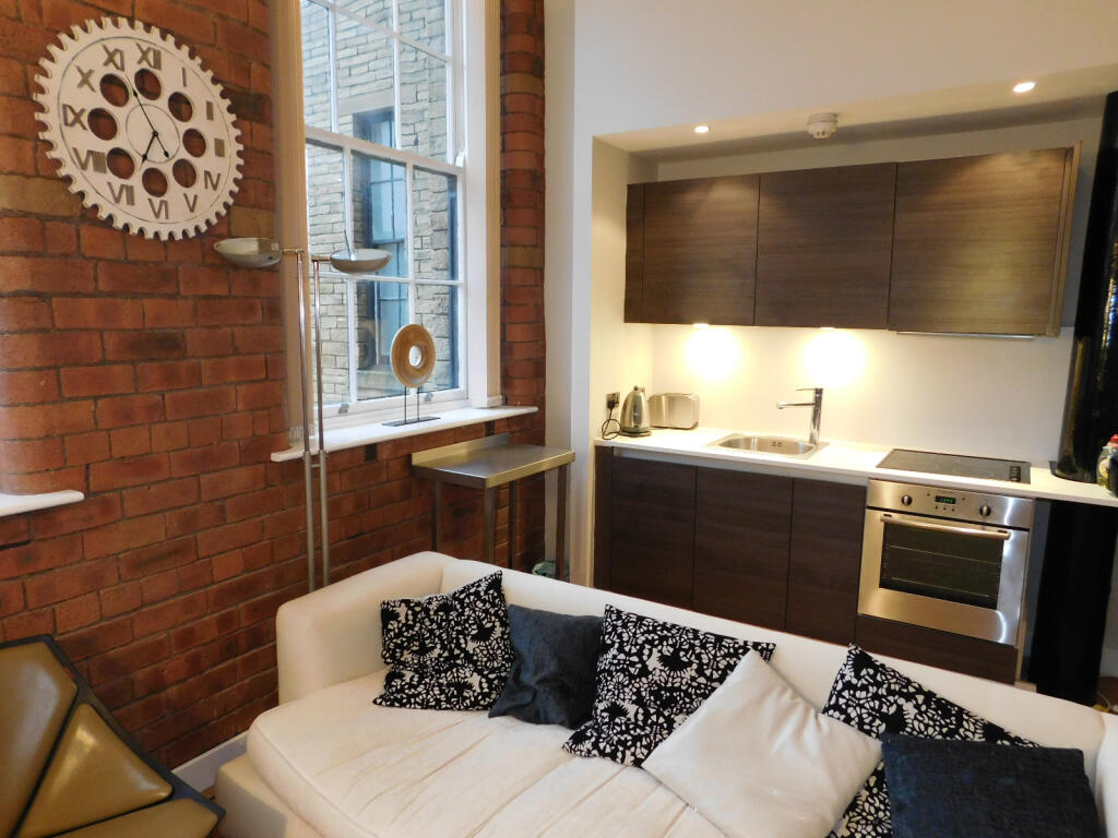 Additional image 3 of 11 Scoresby Street, Little Germany, Bradford, BD1