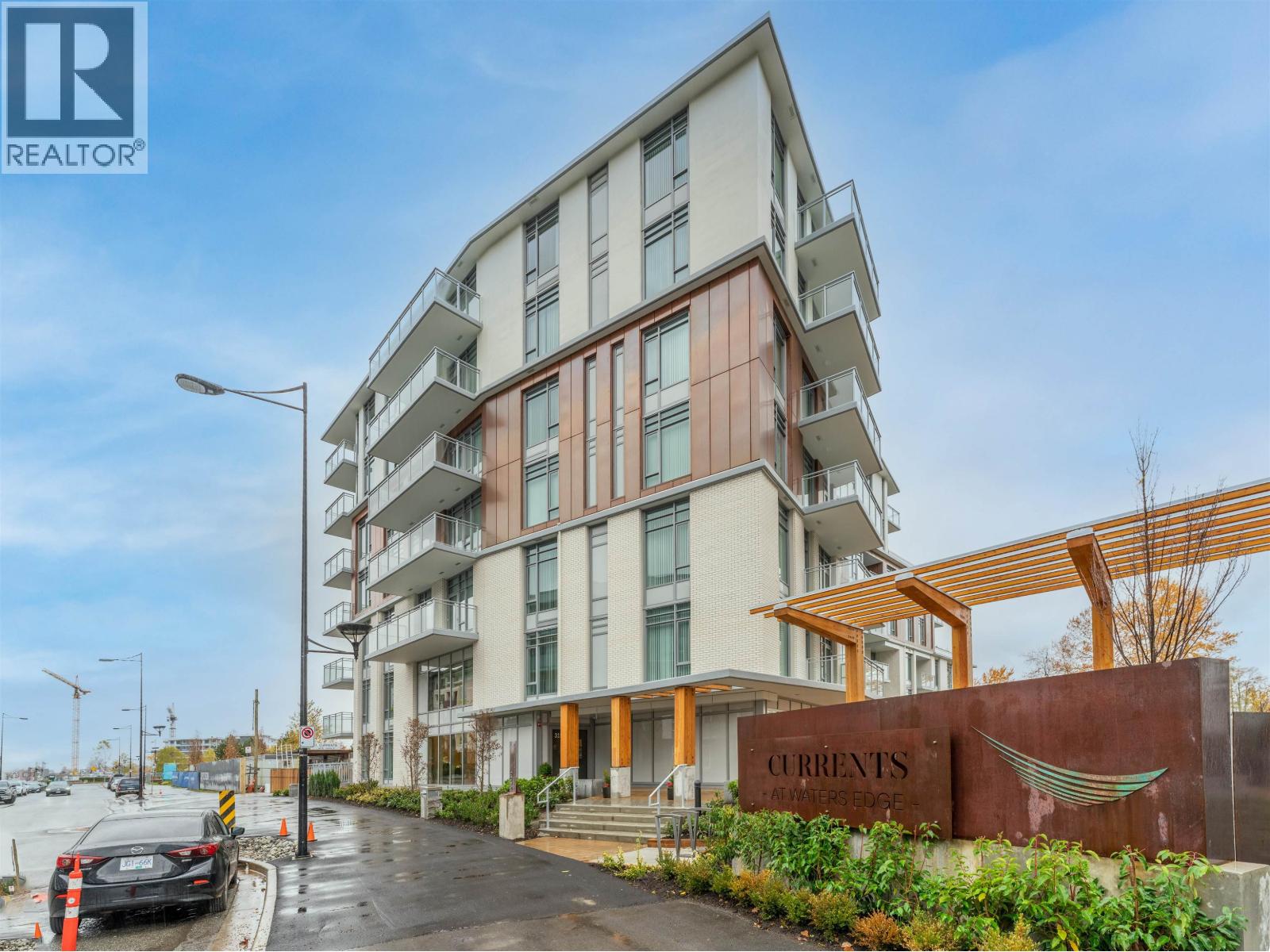 205 3198 RIVERWALK AVENUE|Vancouver, British Columbia V5S0E8