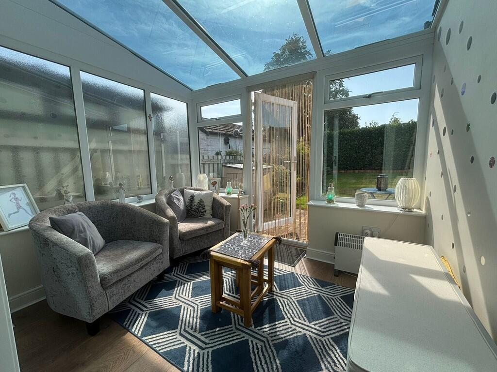 Additional image 39 of Fieldway, Clayton, Bradford