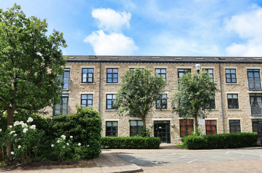 Additional image 18 of Meadow Road, Apperley Bridge, Bradford, West Yorkshire, BD10