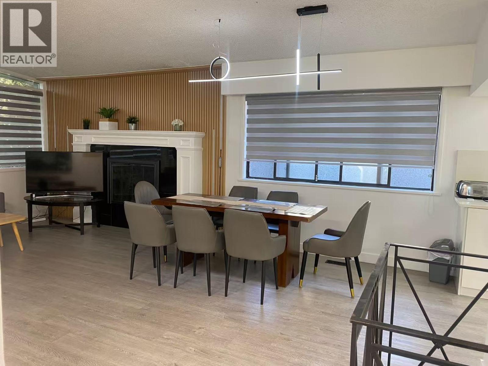 1726 PENTICTON STREET|Vancouver, British Columbia V5M3B8