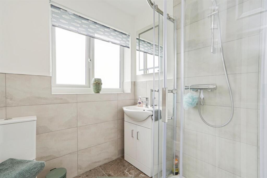 Additional image 7 of Hayfields Close, Keighley, BD22 6SB