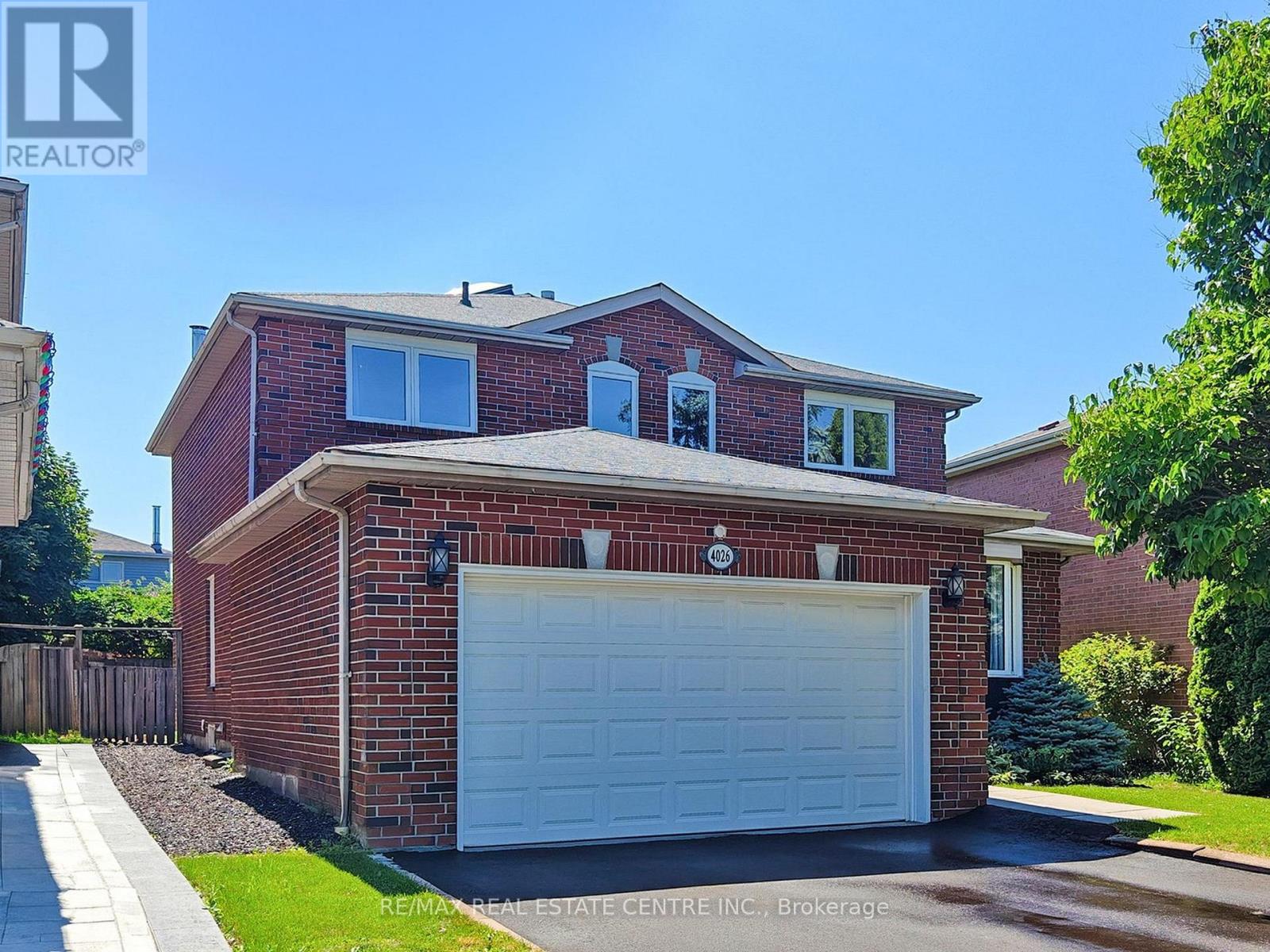 4026 RENFREW CRESCENT|Mississauga (Erin Mills), Ontario L5L4J2