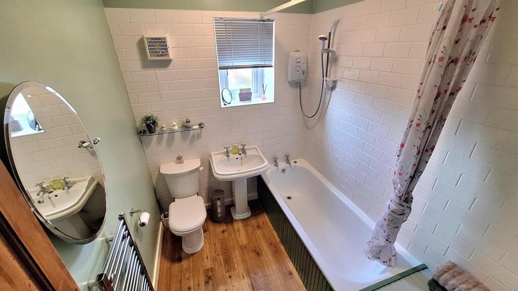 Additional image 14 of Brackendale, Thackley, Bradford