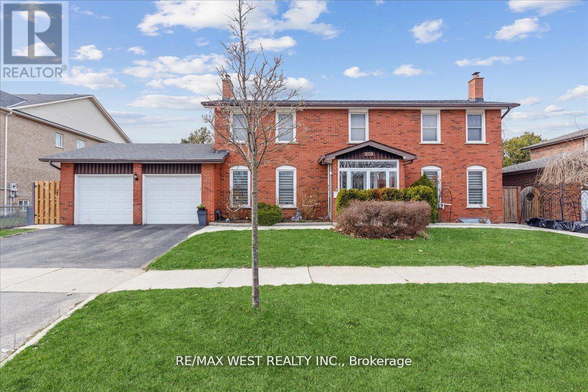 209 LOUIS DRIVE|Mississauga (Cooksville), Ontario L5B2V5