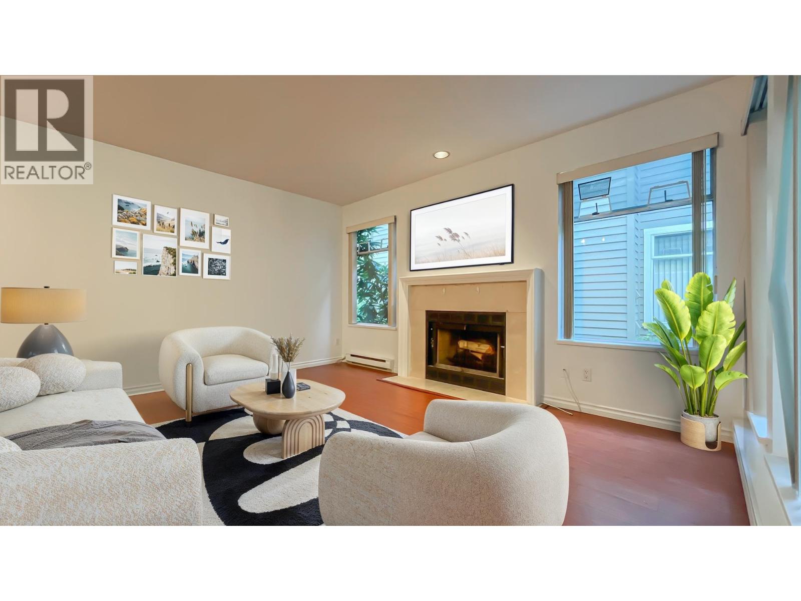 2994 MT SEYMOUR PARKWAY|North Vancouver, British Columbia V7H1E9