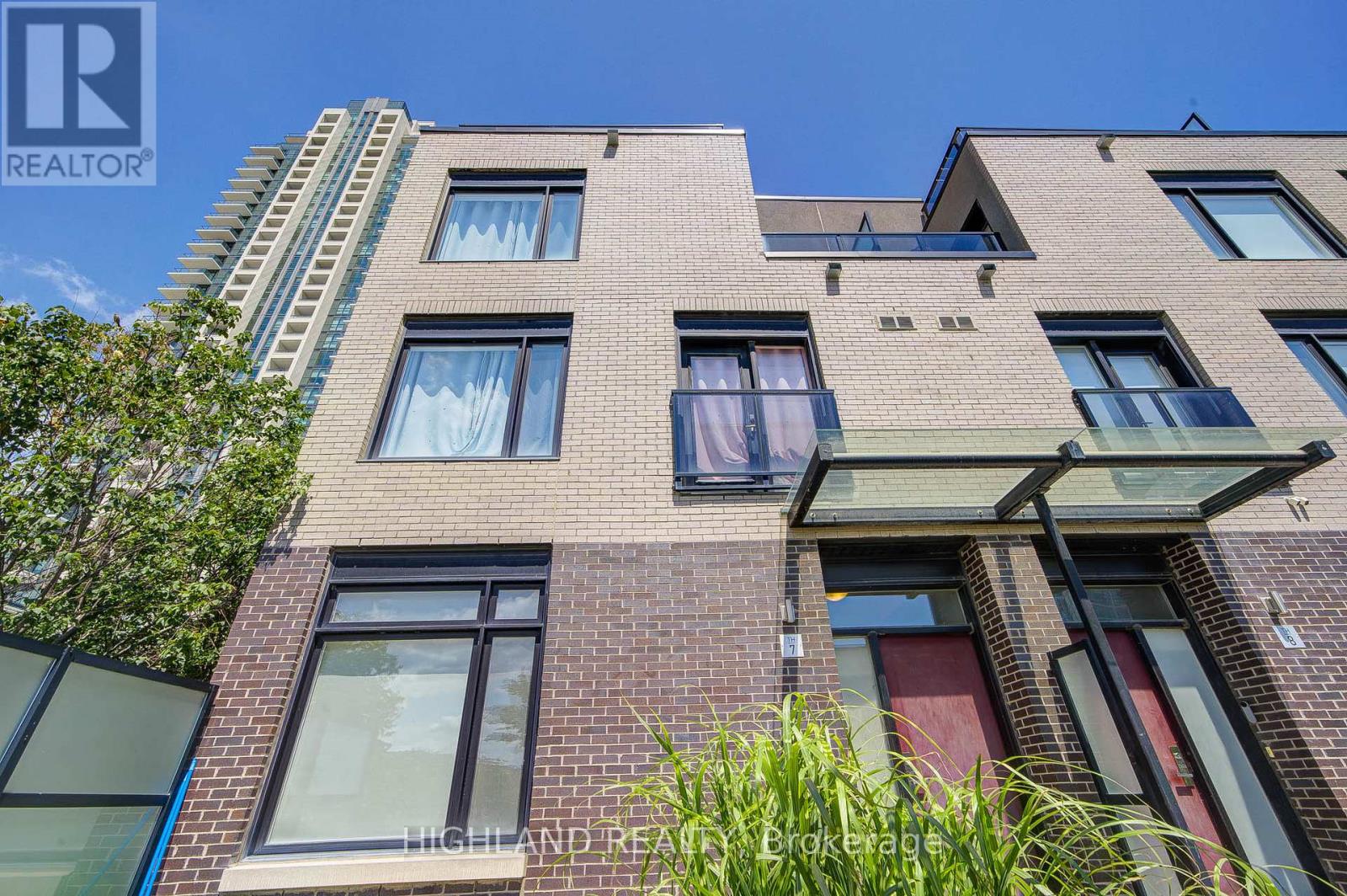 7 - 4030 PARKSIDE VILLAGE DRIVE|Mississauga (City Centre), Ontario L5B0K2