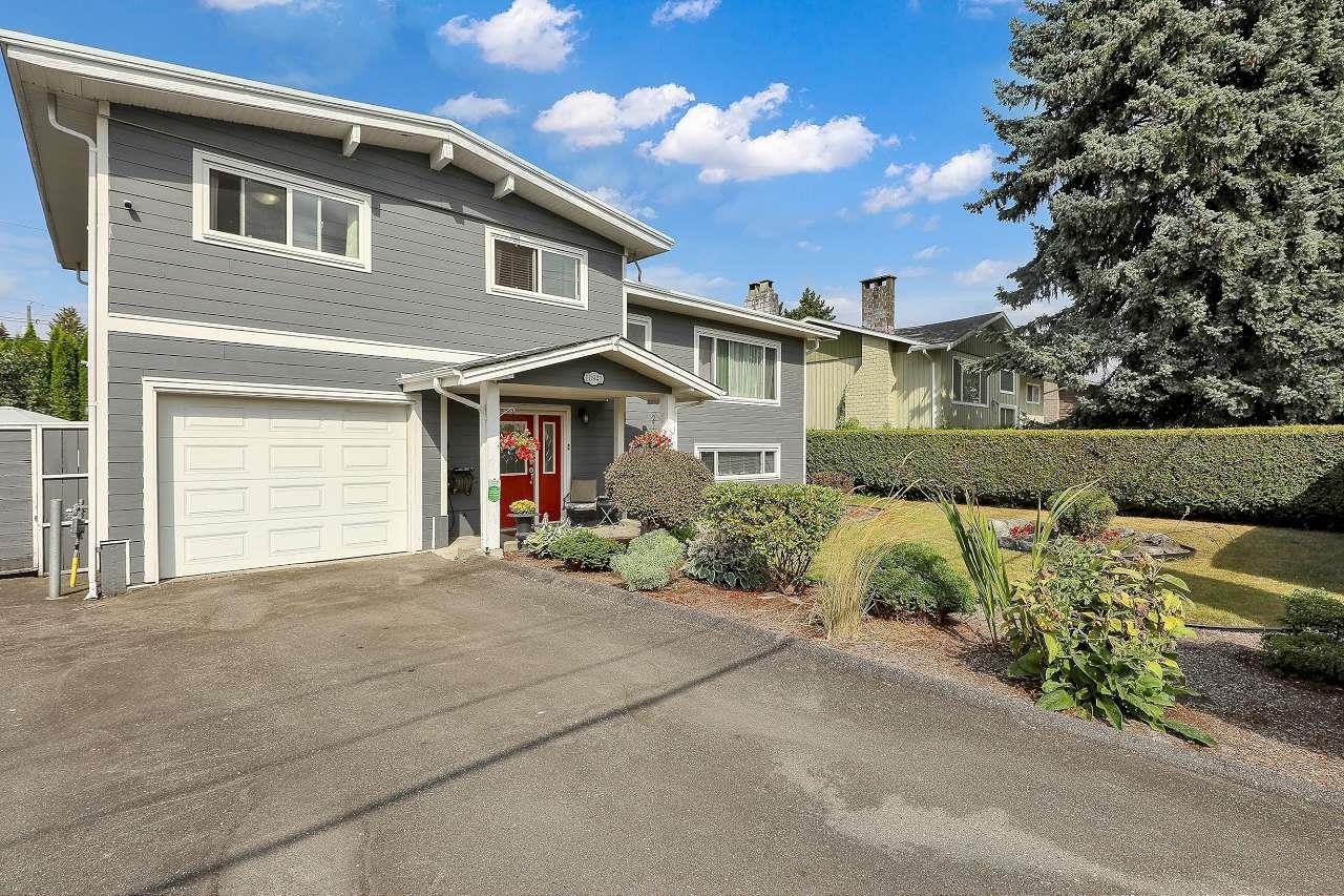 10941 152ND STREET|Surrey, British Columbia V3R4H5