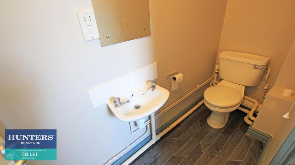 Additional image 14 of Leeds Road, Bradford, BD3