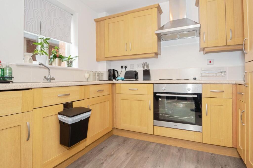 Additional image 3 of Chapman Road, Thornbury, BD3 7FE